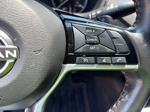 Used 2024 Nissan Altima 2.5 SR FWD image 15