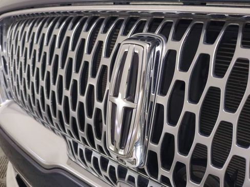 Used 2023 Lincoln Nautilus Black Label AWD/4WD image 13