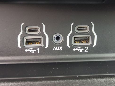 Used 2025 RAM 1500 Big Horn image 24