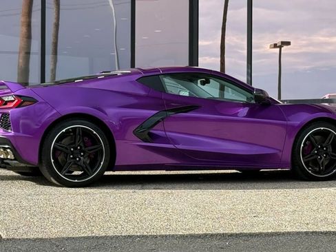 Used 2022 Chevrolet Corvette Stingray Premium Cpe w/ Z51 Performance Package RWD image 13