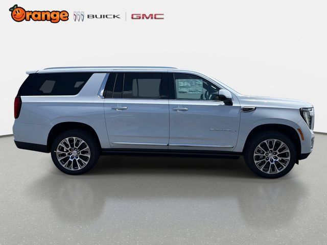 New 2026 GMC Yukon XL Denali w/ Denali Reserve Package AWD/4WD image 2