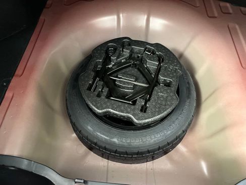 Used 2025 Kia K4 LXS image 29