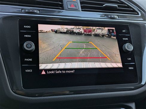 Used 2024 Volkswagen Tiguan Wolfsburg Edition image 25