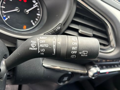 Certified 2025 MAZDA CX-30 AWD 2.5 S w/ Preferred Package image 22