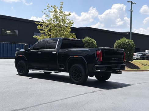 Used 2020 GMC Sierra 3500 Denali w/ Denali Ultimate Package AWD/4WD image 15