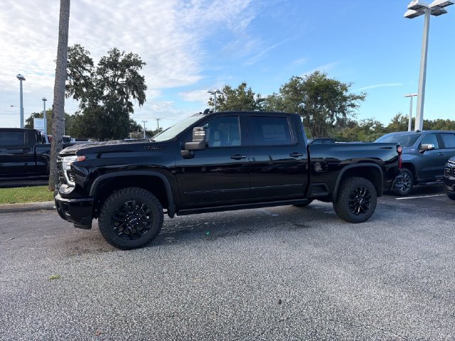 New 2026 Chevrolet Silverado 2500 High Country w/ Midnight Edition AWD/4WD image 2