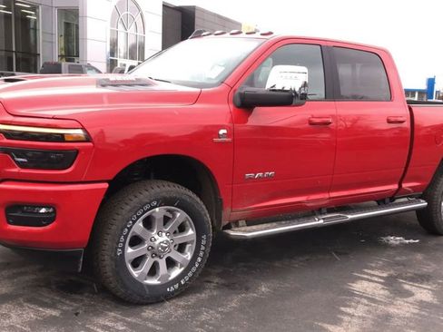 New 2026 RAM 2500 Laramie w/ Sport Appearance Package AWD/4WD image 4