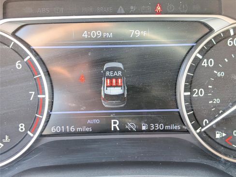 Used 2024 Nissan Rogue S image 24