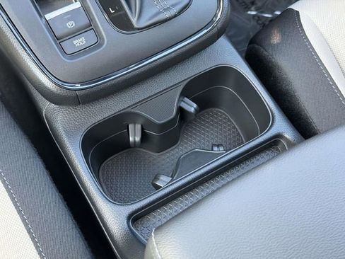 Used 2026 Honda CR-V EX image 16