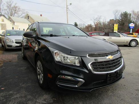 Used 2016 Chevrolet Cruze LS image 11