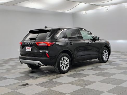 Used 2023 Ford Escape Active w/ Tech Pack #1 image 12