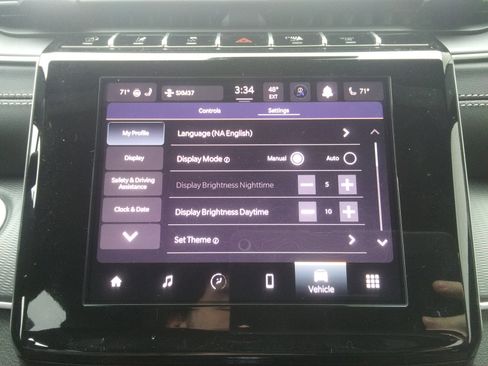 New 2025 Jeep Grand Cherokee Altitude AWD/4WD image 25