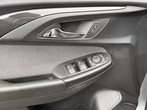 Used 2023 Chevrolet TrailBlazer LT w/ Convenience Package image 19