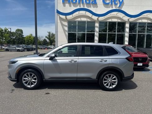 Certified 2023 Honda CR-V EX image 5