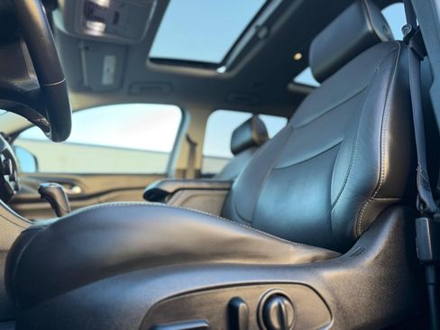 Used 2018 GMC Acadia SLT AWD/4WD image 13