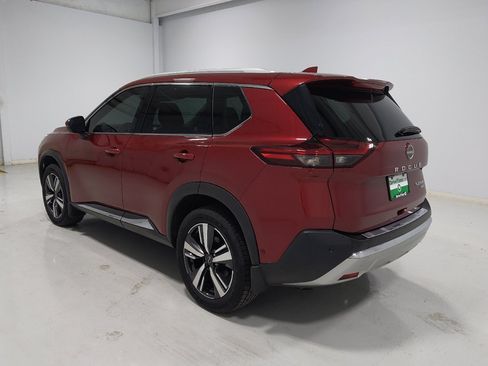 Used 2022 Nissan Rogue Platinum w/ Head-Up Display Package AWD/4WD image 5