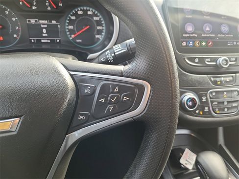 Used 2022 Chevrolet Malibu LT image 20