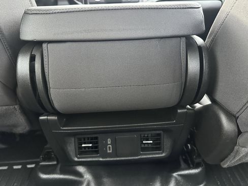 Used 2024 Chevrolet Silverado 1500 W/T w/ Z71 Off-Road Package image 17