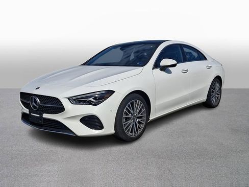 Used 2025 Mercedes-Benz CLA 250 4MATIC image 1