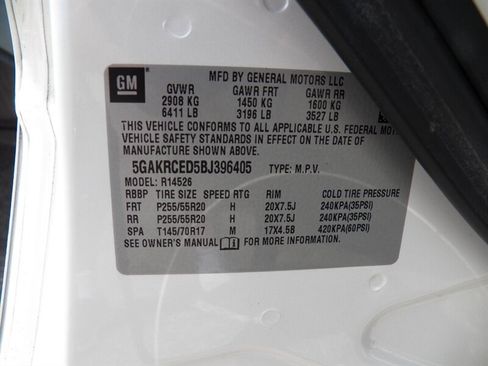 Used 2011 Buick Enclave CXL w/ Trailering Provision Package FWD image 23