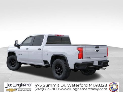 New 2026 Chevrolet Silverado 2500 ZR2 w/ LPO, Dark Essentials Package AWD/4WD image 3