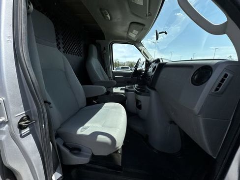 Used 2013 Ford E-250 and Econoline 250 w/ Commercial Cargo Van Pkg RWD image 22