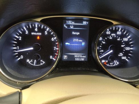 Used 2015 Nissan Rogue SL w/ SL Premium Package FWD image 23