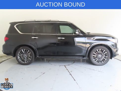 Used 2020 INFINITI QX80 Luxe w/ Edition 30 Package RWD image 2