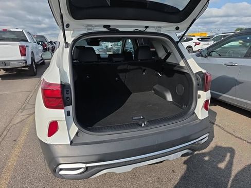 Used 2022 Kia Seltos SX w/ Sunroof Package AWD/4WD image 15