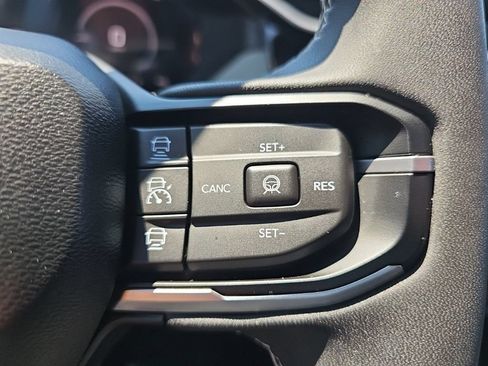 Certified 2026 Jeep Cherokee Limited AWD/4WD image 31