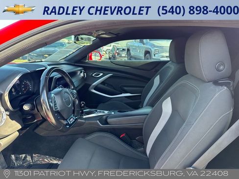 Used 2019 Chevrolet Camaro SS image 11