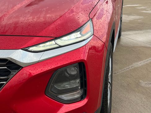 Used 2020 Hyundai Santa Fe SEL w/ Convenience Package image 4