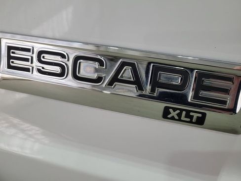 Used 2011 Ford Escape XLT image 54