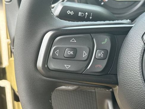 New 2026 Jeep Wrangler Unlimited Rubicon AWD/4WD image 24