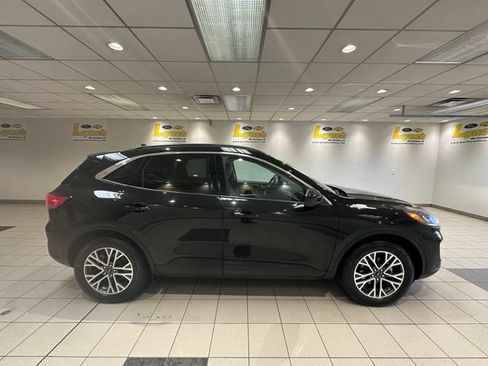 Used 2020 Ford Escape SEL AWD/4WD image 3