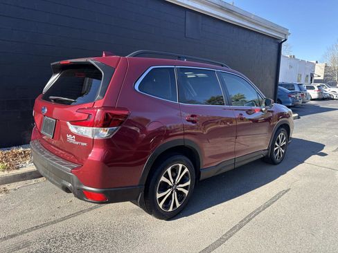 Used 2021 Subaru Forester Limited image 2