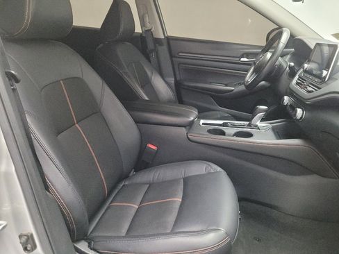 Used 2022 Nissan Altima 2.5 SR FWD image 21