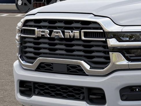 New 2026 RAM 4500 4x4 Crew Cab DRW w/ Laramie Trim Package image 19