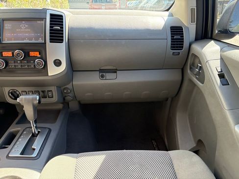 Used 2019 Nissan Frontier SV w/ Value Truck Package image 10
