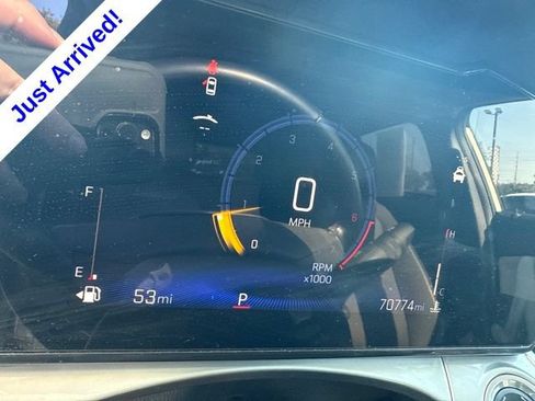 Used 2025 Chevrolet Trax LT w/ Driver Confidence Package FWD image 12