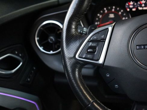 Used 2020 Chevrolet Camaro SS image 29