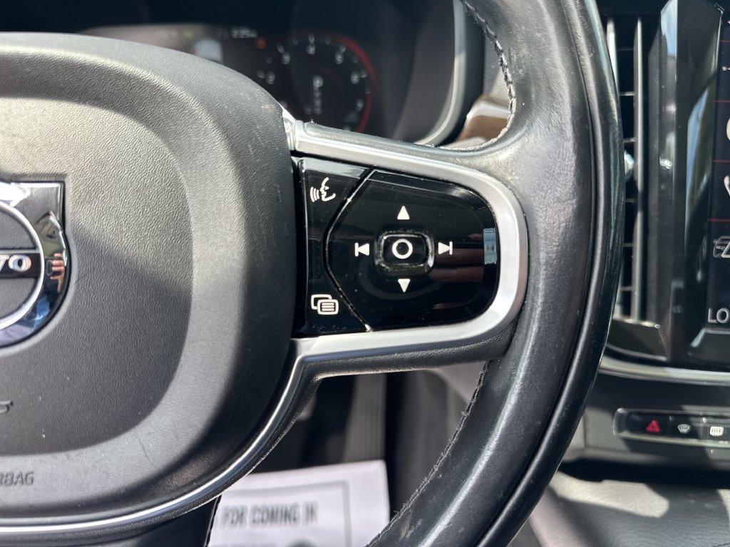 Used 2018 Volvo S90 T5 Momentum w/ Convenience Package FWD image 13