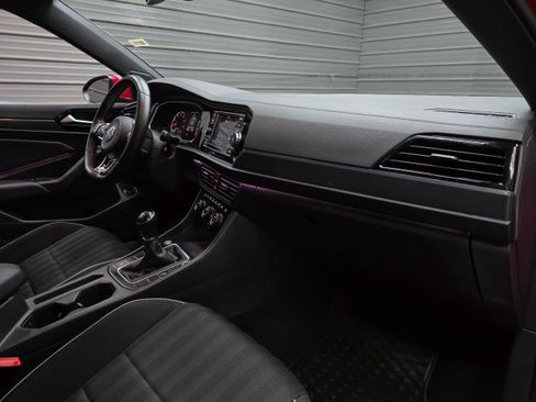 Used 2020 Volkswagen Jetta GLI FWD image 13