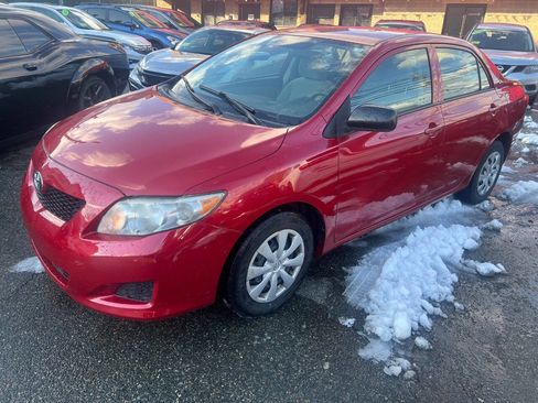Used 2010 Toyota Corolla Base 4dr Sedan 5M image 23