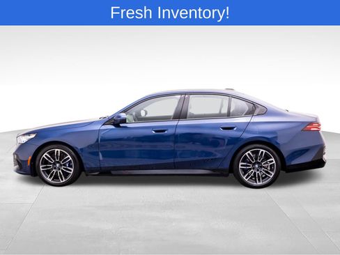 Certified 2026 BMW 540i xDrive w/ Executive Package AWD/4WD image 2