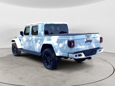 Certified 2023 Jeep Gladiator Overland AWD/4WD image 3