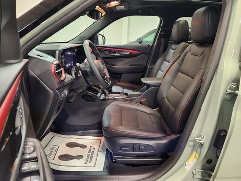 Certified 2024 Chevrolet TrailBlazer RS w/ Convenience Package image 11