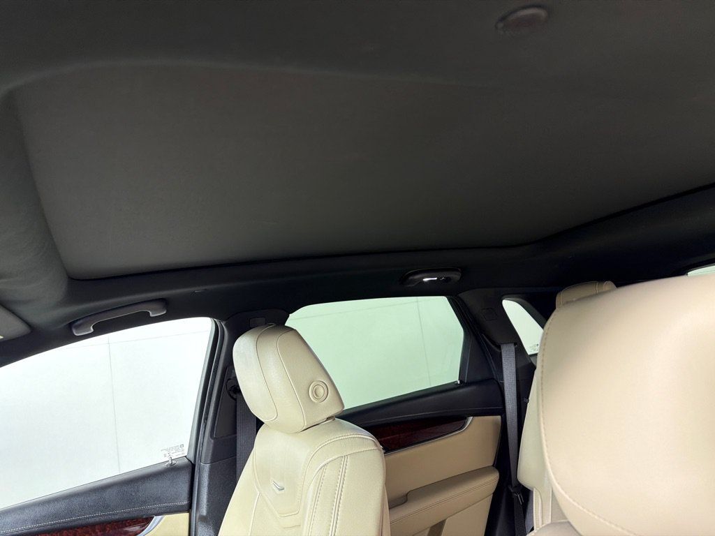 Used 2019 Cadillac XT5 Luxury AWD/4WD image 12