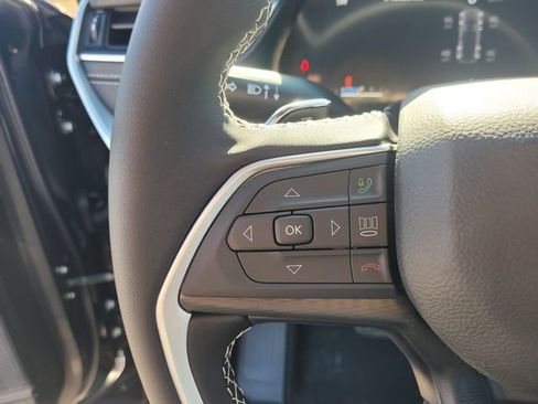 New 2025 Jeep Grand Cherokee Laredo w/ MOPAR Finishing Package RWD image 29