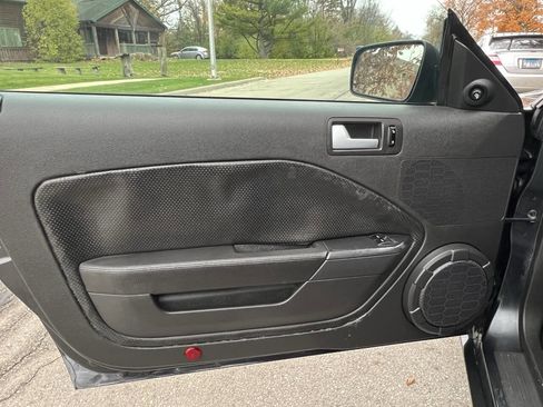 Used 2008 Ford Mustang GT image 22